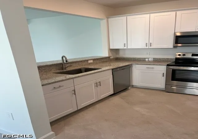 Photo 3 of Townhouse for sale at 14165 Pine Lodge Ln, Fort Myers, FL 33913 | MLS# 2026034098 | Listing updated on 2026-09-07