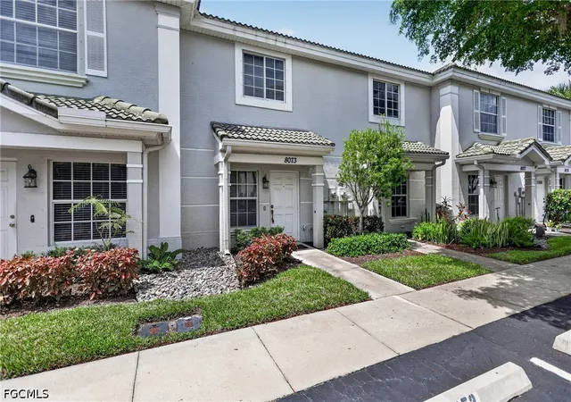 Photo 3 of Townhouse for sale at 8073 Pacific Beach Dr, Fort Myers, FL 33966 | MLS# 2026034102 | Listing updated on 2026-09-07