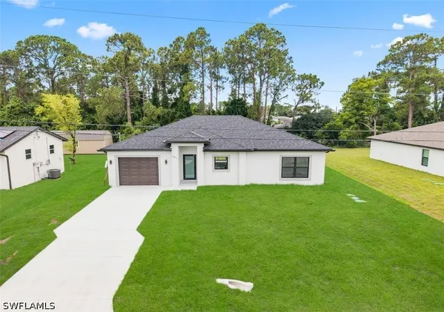 Photo 3 of Single family home for sale at 2811 1st Street Sw, Lehigh Acres, FL 33976 | MLS# 226029138 | Listing updated on 2026-10-02