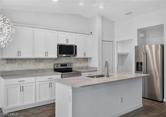 Photo 2 of Single family home for sale at 204 Nw 28th Terrace, Cape Coral, FL 33993 | MLS# 226029168 | Listing updated on 2026-09-15