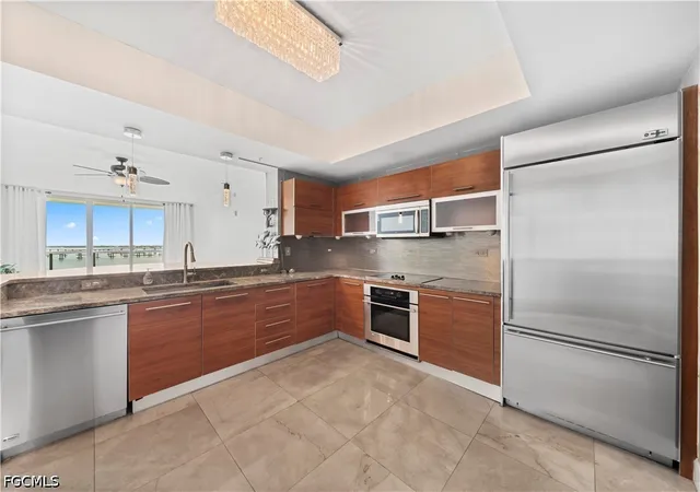 Photo 3 of Condo for sale at 3000 Oasis Grand Blvd #1407, Fort Myers, FL 33916 | MLS# 2026034143 | Listing updated on 2026-09-03