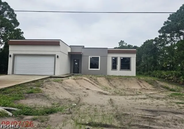 Photo 1 of Single family home for sale at 2603 8th Street Sw, Lehigh Acres, FL 33976 | MLS# 2026034155 | Listing updated on 2026-09-16