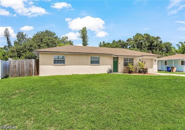 Photo 1 of Single family home for sale at 2205 Lotus Rd, Fort Myers, FL 33905 | MLS# 2026034158 | Listing updated on 2026-08-31