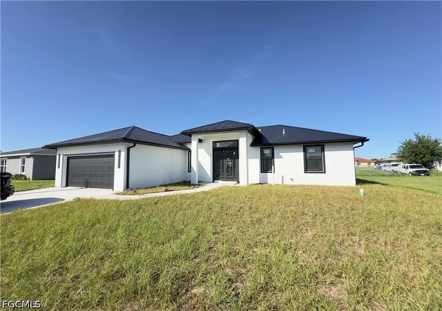 Photo 2 of Single family home for sale at 3024 Nw Beechwood Cir, Labelle, FL 33935 | MLS# 2026034181 | Listing updated on 2026-09-16