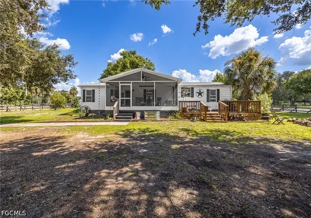 Photo 1 of Manufactured home for sale at 18690 Matt Rd, North Fort Myers, FL 33917 | MLS# 2026034183 | Listing updated on 2026-09-05