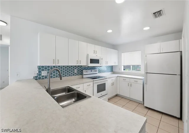 Photo 3 of Single family home for sale at 202 SW 11th Terrace, Cape Coral, FL 33991 | MLS# 226028887 | Listing updated on 2026-09-14