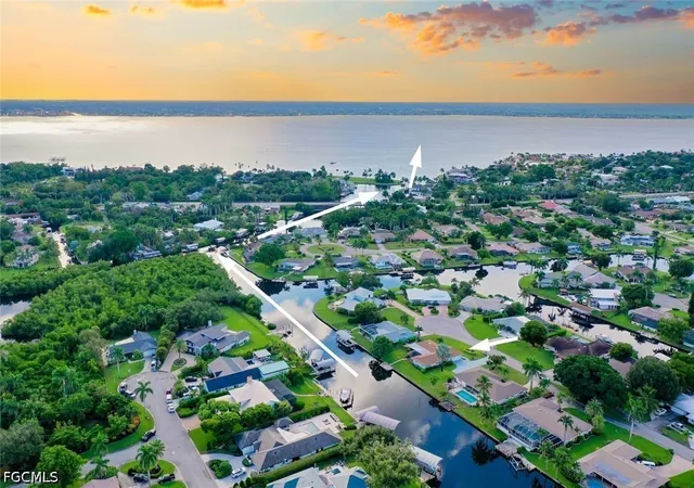 Photo 34 of Single family home for sale at 1358 Sheffield Way, Fort Myers, FL 33919 | MLS# 2026034192 | Listing updated on 2026-10-06