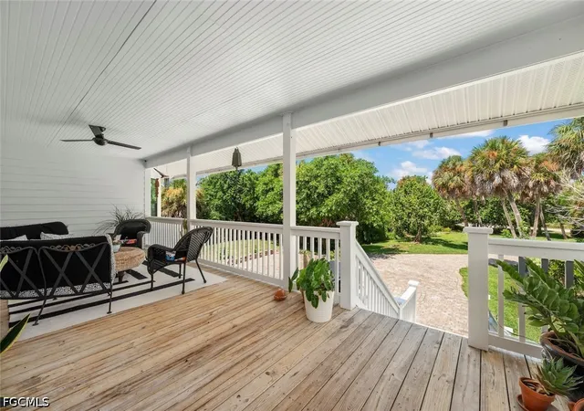 Photo 3 of Sale Pending at 6062 Dinkins Lake Rd, Sanibel, FL 33957 | MLS# 2026034199 | Listing updated on 2026-09-16