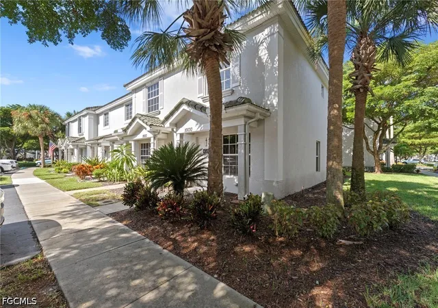 Photo 1 of Townhouse for sale at 10032 Poppy Hl Dr, Fort Myers, FL 33966 | MLS# 2026034226 | Listing updated on 2026-09-15