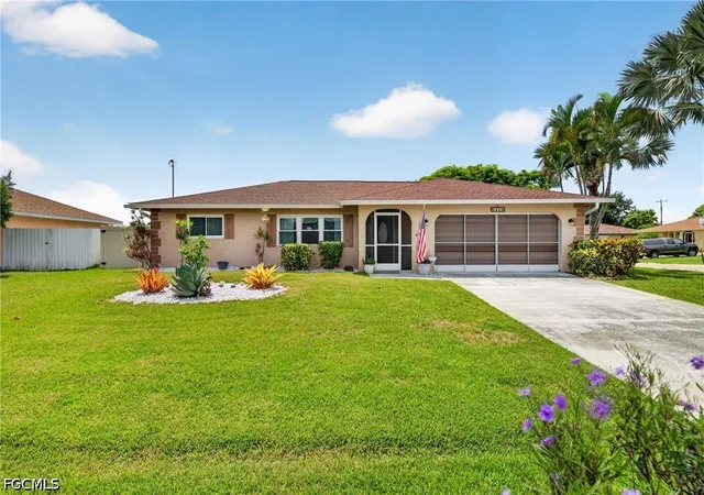 Photo 1 of Single family home for sale at 1118 Se 18th St, Cape Coral, FL 33990 | MLS# 2026034272 | Listing updated on 2026-09-15