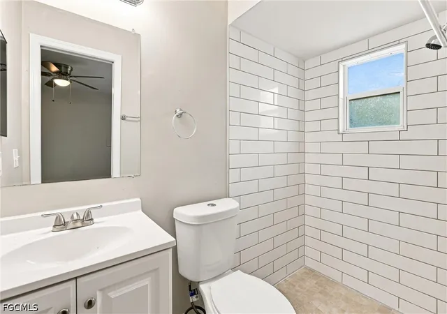 Photo 3 of Sale Pending at 8165 Pelican Rd, Fort Myers, FL 33967 | MLS# 2026034277 | Listing updated on 2026-09-03