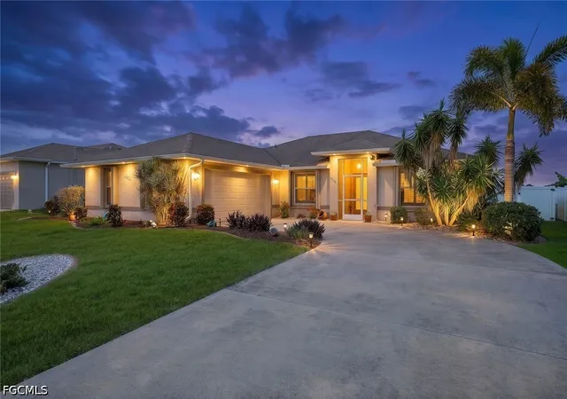 Photo 2 of Single family home for sale at 1815 Ne 2nd Place, Cape Coral, FL 33909 | MLS# 2026034335 | Listing updated on 2026-09-03