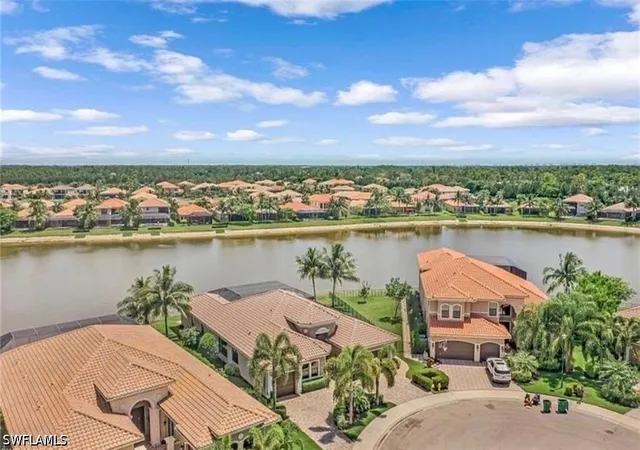 Photo 3 of Single family home for sale at 3910 Glacier Ct, Naples, FL 34119 | MLS# 226029307 | Listing updated on 2026-09-03