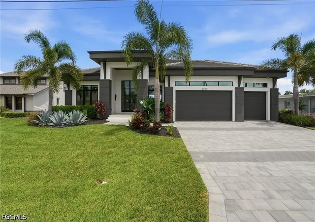 Photo 3 of Single family home for sale at 4949 Seville Ct, Cape Coral, FL 33904 | MLS# 2026034460 | Listing updated on 2026-10-07