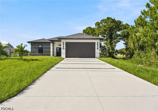Photo 1 of Single family home for sale at 2818 13th Street Sw, Lehigh Acres, FL 33976 | MLS# 2026034492 | Listing updated on 2026-09-09