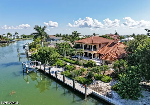 Photo 1 of Single family home for sale at 918 Limpet Dr, Sanibel, FL 33957 | MLS# 226029144 | Listing updated on 2026-10-03