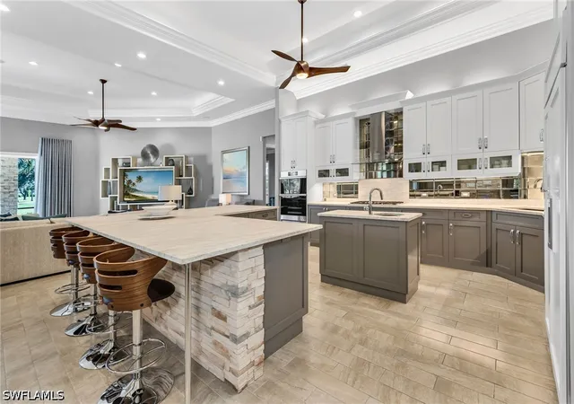 Photo 3 of Single family home for sale at 590 Putter Point Pl, Naples, FL 34103 | MLS# 226028623 | Listing updated on 2026-10-06
