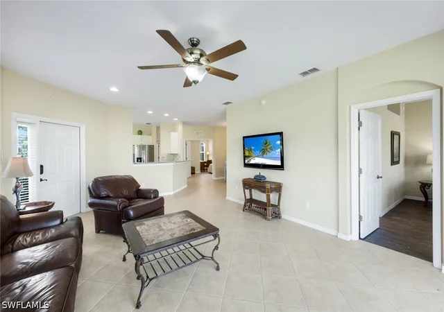 Listing Photo 5 - Condo for sale in building located at 28120 Donnavid Ct, Bonita Springs, FL 34135 - Unit #104
