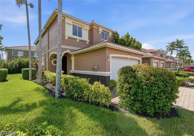 Photo 3 of Sale Pending at 9829 Roundstone Cir, Fort Myers, FL 33967 | MLS# 2026034533 | Listing updated on 2026-09-11