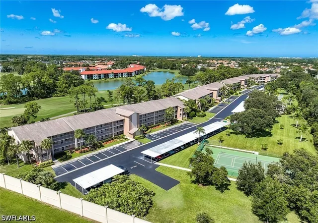 Listing Photo 2 - Condo for sale in building located at 7360 Glenmoor Ln, Naples, FL 34104 - Unit #205
