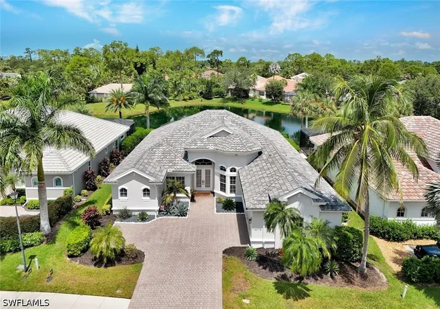 Photo 2 of Single family home for sale at 16075 Parque Ln, Naples, FL 34110 | MLS# 226029475 | Listing updated on 2026-09-16