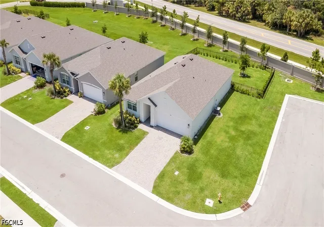 Photo 3 of Single family home for sale at 2949 Ernest Way, Fort Myers, FL 33905 | MLS# 2026034653 | Listing updated on 2026-10-21