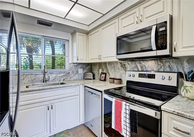 Photo 2 of Condo for sale at 4240 Steamboat Bnd #303, Fort Myers, FL 33919 | MLS# 2026034701 | Listing updated on 2026-09-29