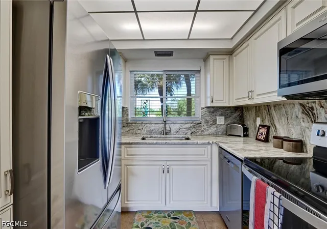 Photo 2 of Condo for sale at 4240 Steamboat Bnd #303, Fort Myers, FL 33919 | MLS# 2026034701 | Listing updated on 2026-09-16