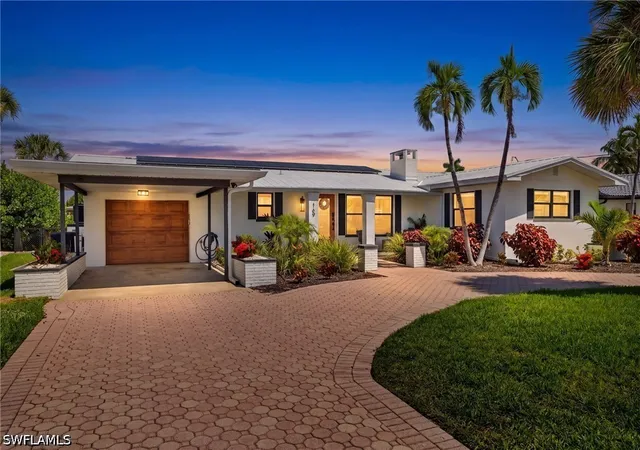 Photo 1 of Single family home for sale at 169 Ibis St, Fort Myers Beach, FL 33931 | MLS# 226028638 | Listing updated on 2026-09-03