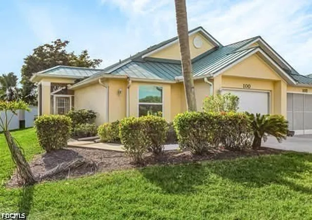 Photo 1 of Townhouse for sale at 100 Islamorada Blvd, Punta Gorda, FL 33955 | MLS# 2026034732 | Listing updated on 2026-09-20