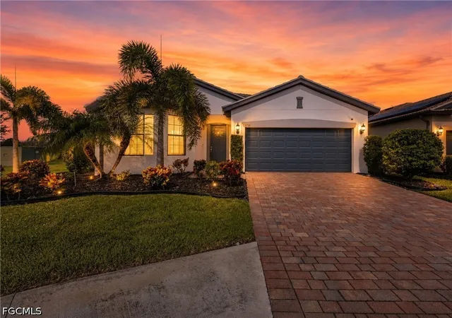 Photo 1 of Sale Pending at 3721 E Hampton Cir, Alva, FL 33920 | MLS# 2026034737 | Listing updated on 2026-09-22