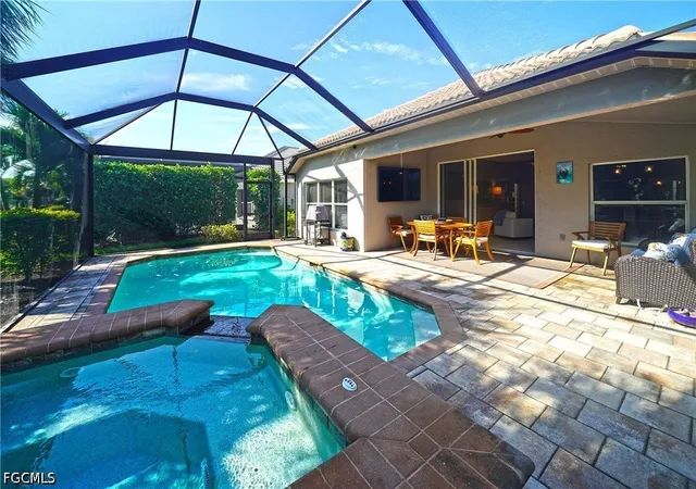 Photo 1 of Single family home for sale at 10057 Oakhurst Way, Fort Myers, FL 33913 | MLS# 2026034785 | Listing updated on 2026-09-15