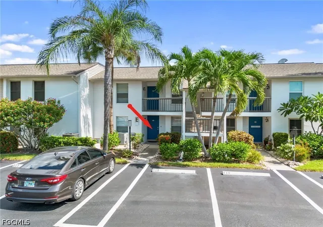 Photo 2 of Condo for sale at 5471 Peppertree Dr #7, Fort Myers, FL 33908 | MLS# 2026034798 | Listing updated on 2026-09-14