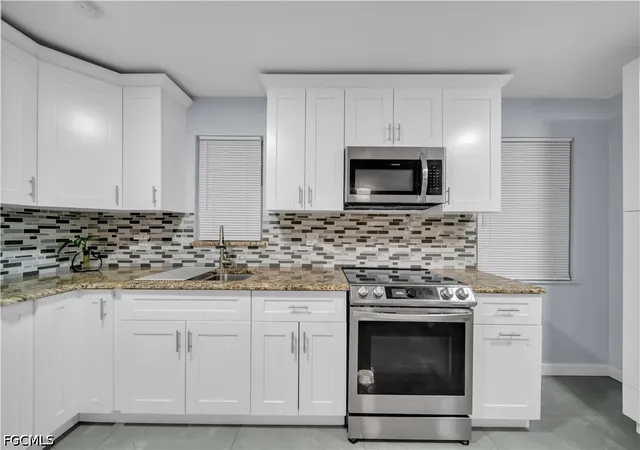 Photo 3 of Single family home for sale at 77 Glenmont Dr W, North Fort Myers, FL 33917 | MLS# 2026034832 | Listing updated on 2026-10-04