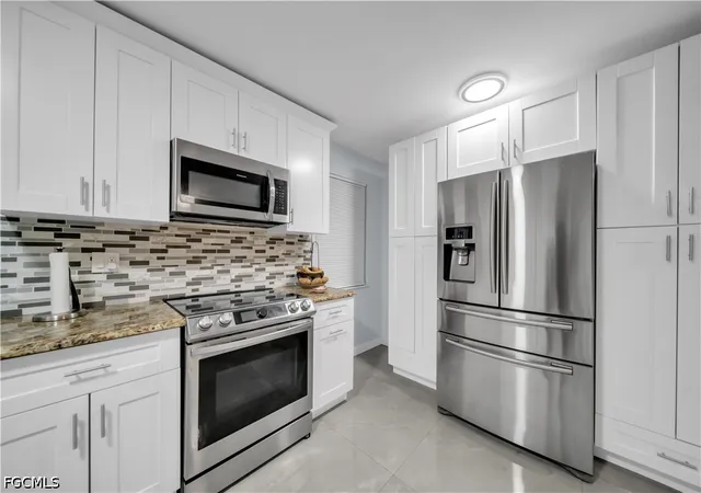 Photo 3 of Single family home for sale at 77 Glenmont Dr W, North Fort Myers, FL 33917 | MLS# 2026034832 | Listing updated on 2026-10-04