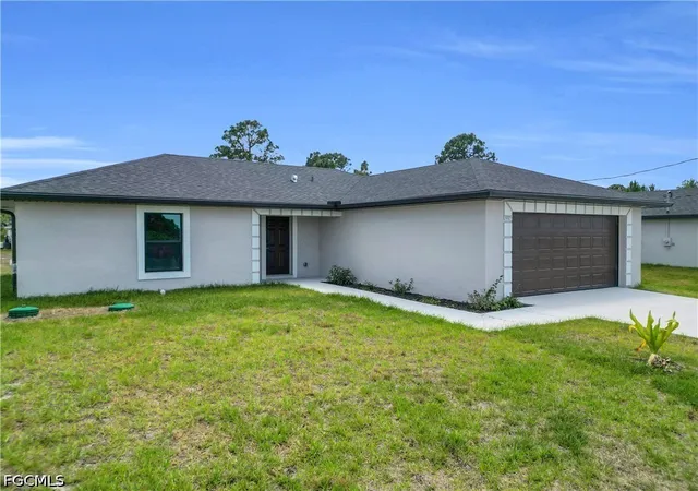Photo 2 of Single family home for sale at 823 Mckinley Ave, Lehigh Acres, FL 33972 | MLS# 2026034884 | Listing updated on 2026-09-07