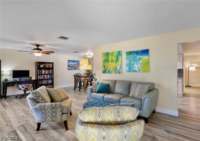 Photo 4 of Sale Pending at 376 Prather Dr, Fort Myers, FL 33919 | MLS# 2026034998 | Listing updated on 2026-09-03