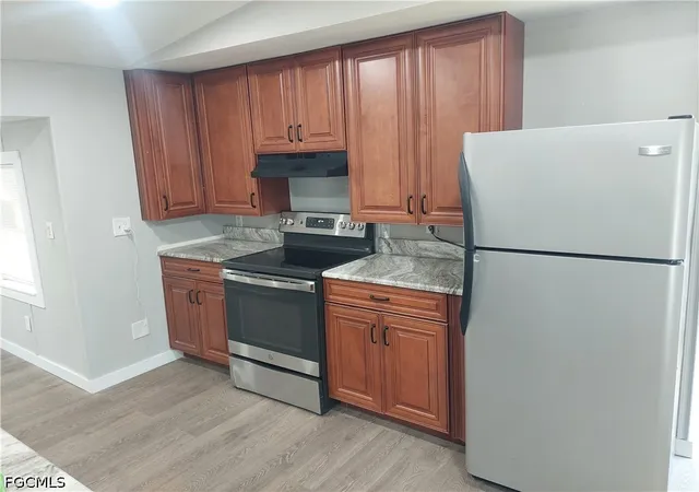 Photo 4 of Sale Pending at 8386 Tolles Dr, North Fort Myers, FL 33917 | MLS# 2026035004 | Listing updated on 2026-09-18