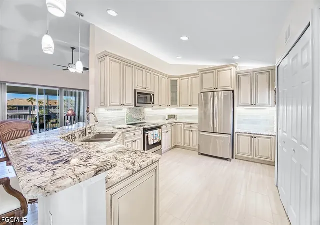 Photo 1 of Sale Pending at 9582 Hemingway Ln #3405, Fort Myers, FL 33913 | MLS# 2026035051 | Listing updated on 2026-09-18