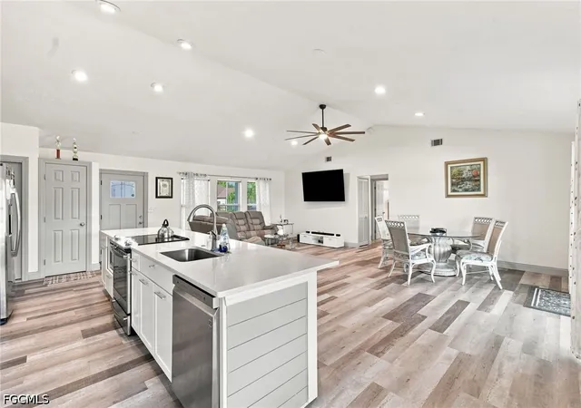 Photo 4 of Sale Pending at 1133 SW 13th Street, Cape Coral, FL 33991 | MLS# 2026035057 | Listing updated on 2026-09-15