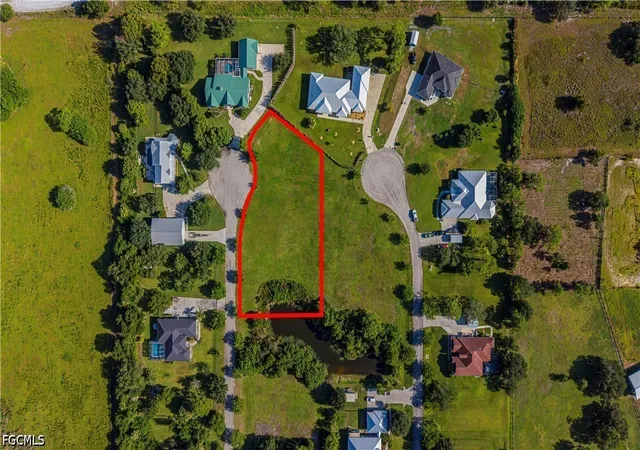 Photo 3 of Land for sale at 18900 Creek Bridge Ct, Alva, FL 33920 | MLS# 2026035060 | Listing updated on 2026-10-05