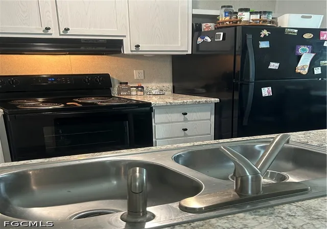Photo 2 of Manufactured home for sale at (Undisclosed), Fort Myers, FL 33908 | MLS# 2026035113 | Listing updated on 2026-09-09