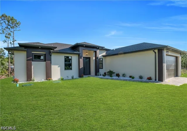 Photo 3 of Single family home for sale at 2813 40th Street W, Lehigh Acres, FL 33971 | MLS# 2026035142 | Listing updated on 2026-09-15