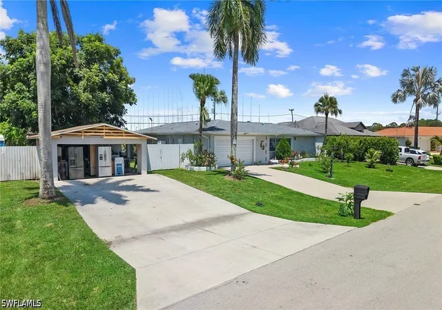 Photo 3 of Single family home for sale at 4109 29th Place SW, Naples, FL 34116 | MLS# 226029825 | Listing updated on 2026-09-02