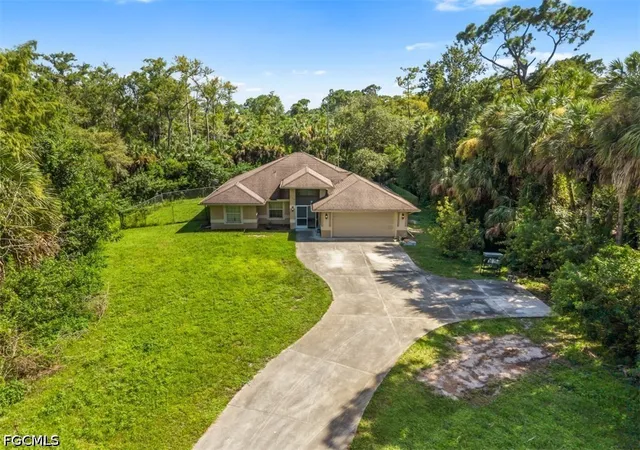 Photo 1 of Sale Pending at 710 16th Avenue Nw, Naples, FL 34120 | MLS# 2026035204 | Listing updated on 2026-08-31
