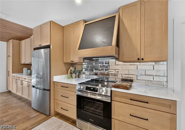 Photo 3 of Single family home for sale at 9100 Aster Rd, Fort Myers, FL 33967 | MLS# 2026035229 | Listing updated on 2026-10-06