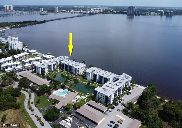 Listing Photo 5 - Condo for sale in building located at 3460 N Key Dr, NORTH FORT MYERS, FL 33903 - Unit #415
