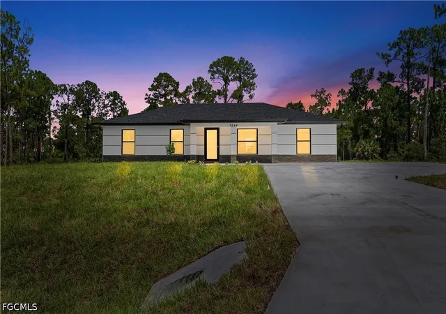 Photo 1 of Single family home for sale at 7644 19th Terrace, Labelle, FL 33935 | MLS# 2026035256 | Listing updated on 2026-10-07