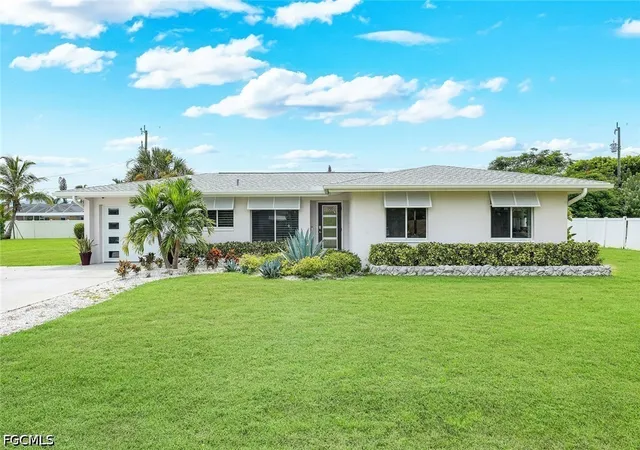 Photo 1 of Single family home for sale at 5236 Elm Ct, Cape Coral, FL 33904 | MLS# 2026035261 | Listing updated on 2026-09-19