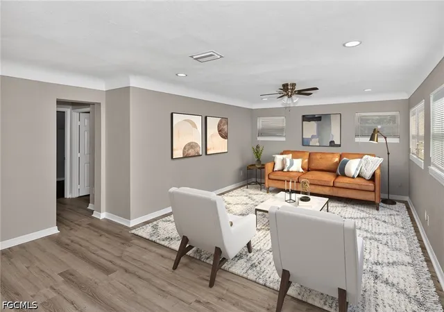 Photo 3 of Single family home for sale at 5131 Aragon Way S, Saint Petersburg, FL 33705 | MLS# 2026035307 | Listing updated on 2026-10-06